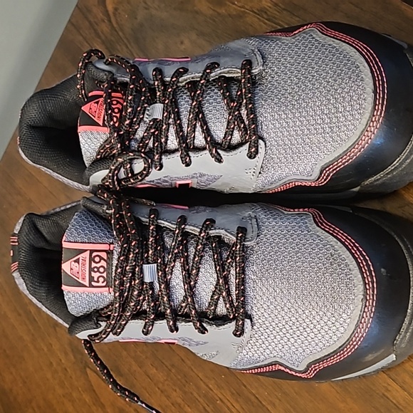 New Balance Steel toe,size 9 - Picture 2 of 5